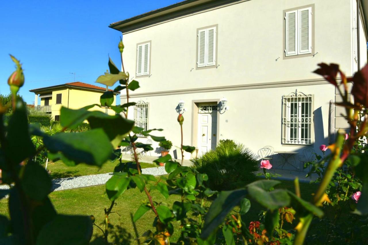 Casa Oliver Lucca Exterior photo